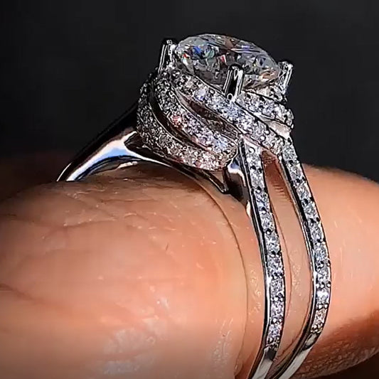 Elegant Diamond Look Ring – Luxury Women’s Jewelry