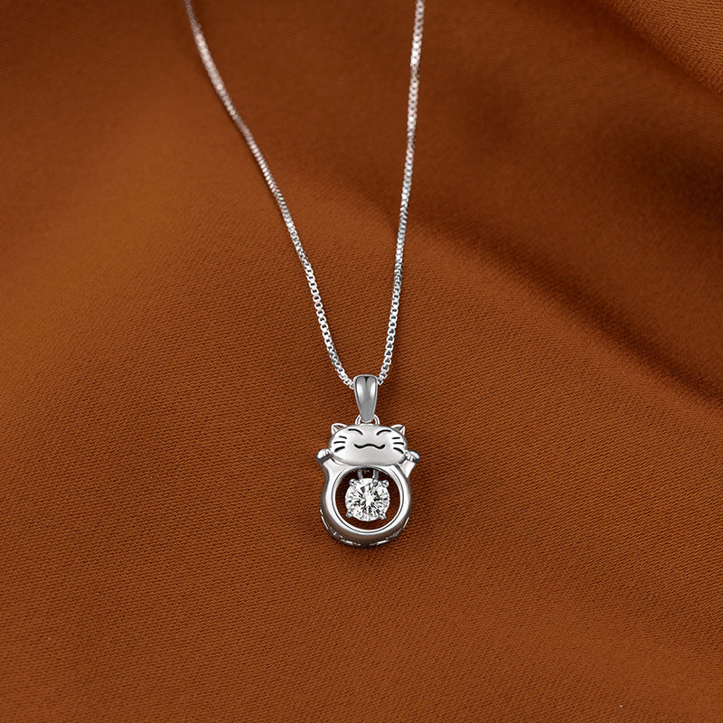 Elegant Crystal Necklace – Minimalist Luxury Jewelry