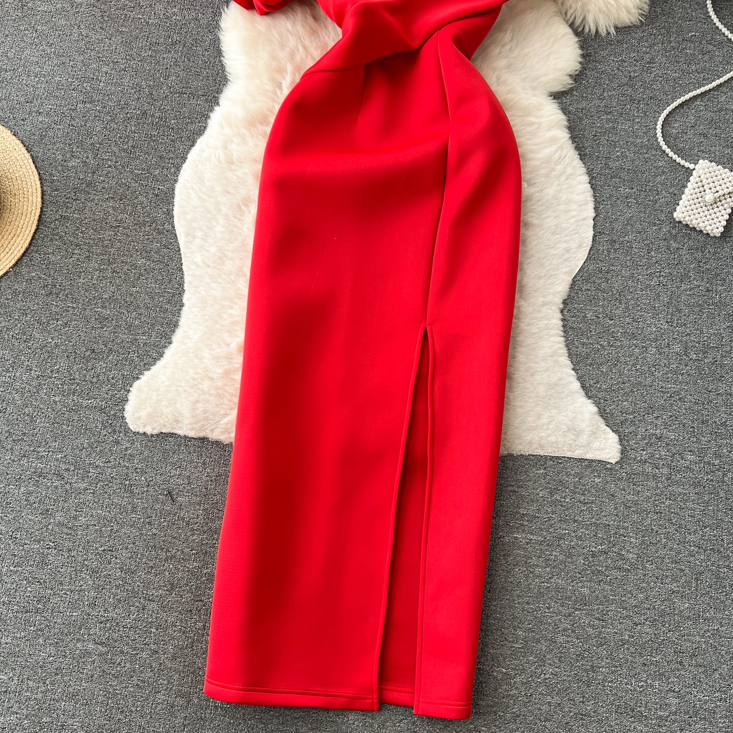 Elegant Red Off-Shoulder Dress – Luxury Slim Fit Evening Dress