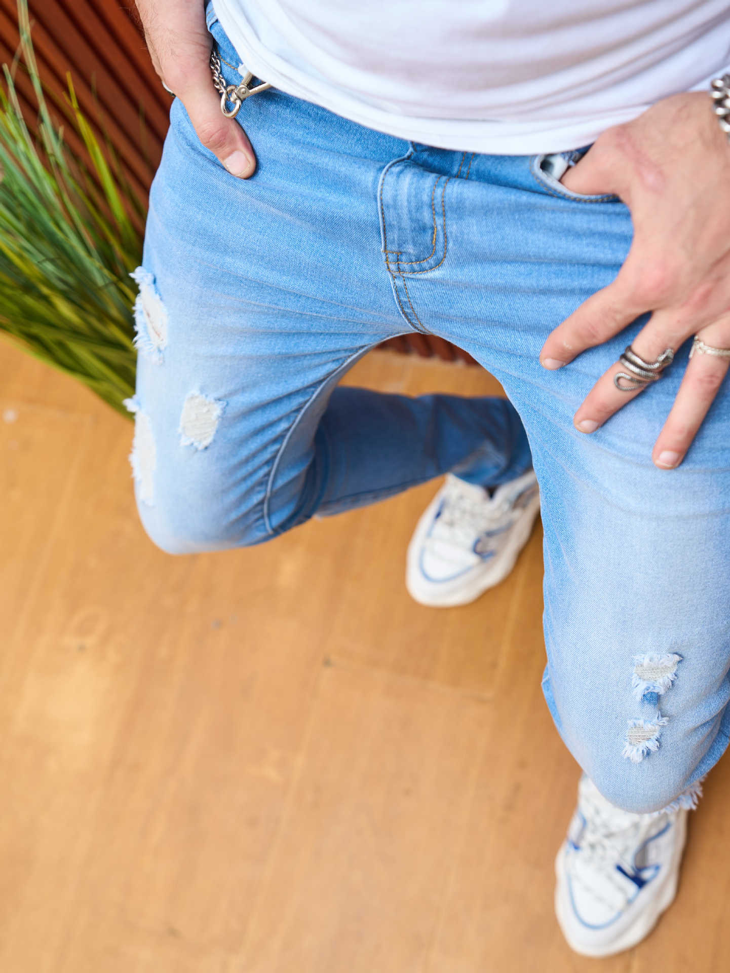 Men’s Slim Fit Ripped Jeans – Stretch Casual Denim